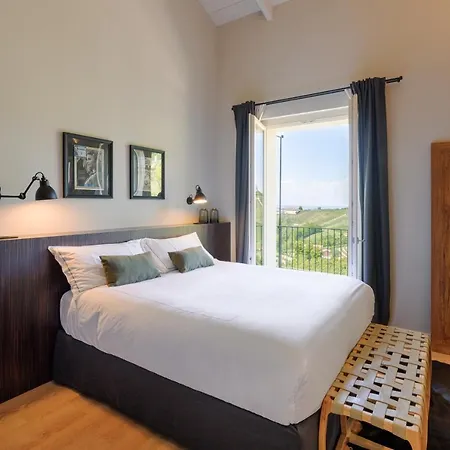 Icollirossi Séjour à la ferme Monforte dʼAlba