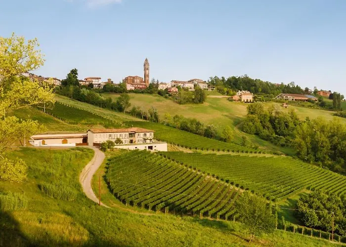 Icollirossi Vakantieboerderij Monforte dʼAlba